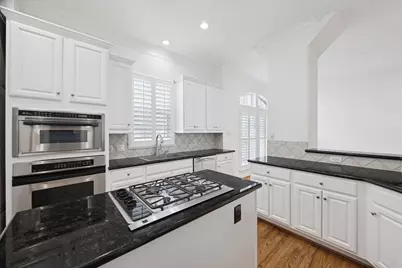 2638 Wroxton Road, West University Place, TX 77005 - Photo 15