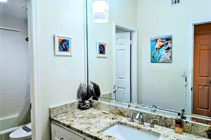 1111 Bering Dr, Houston, TX 77057 - Photo 9