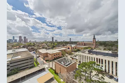 5001 Woodway Drive #1103, Houston, TX 77056 - Photo 11