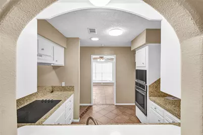 232 Wayne Dr, Clute, TX 77531 - Photo 5