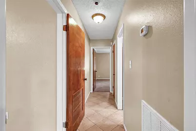 232 Wayne Dr, Clute, TX 77531 - Photo 23