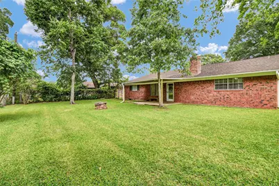 232 Wayne Dr, Clute, TX 77531 - Photo 35
