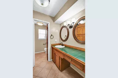 232 Wayne Dr, Clute, TX 77531 - Photo 17