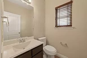 706 Fairway Dr, La Porte, TX 77571 - Photo 21