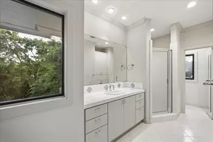 5203 Braeburn Dr, Bellaire, TX 77401 - Photo 39