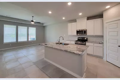 2905 Terrace Grove Drive, Conroe, TX 77304 - Photo 9