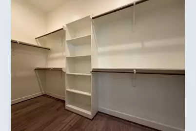 5915 Haring Lane, Houston, TX 77091 - Photo 9