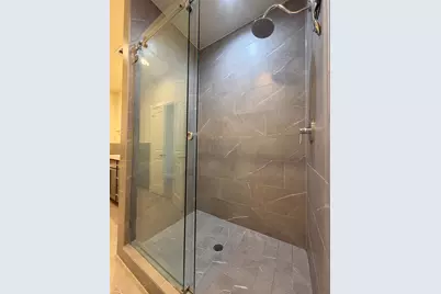 5915 Haring Lane, Houston, TX 77091 - Photo 7