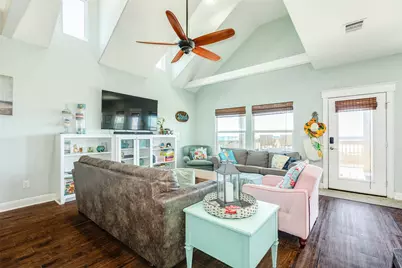 510 Point Lookout, Surfside Beach, TX 77541 - Photo 11