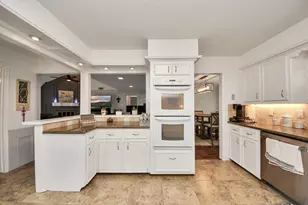 15214 Pebble Bend Dr, Houston, TX 77068 - Photo 13