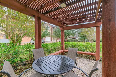 11002 Upland Forest Drive, Houston, TX 77043 - Photo 21