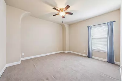 11002 Upland Forest Drive, Houston, TX 77043 - Photo 15