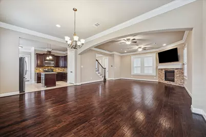 11002 Upland Forest Drive, Houston, TX 77043 - Photo 9