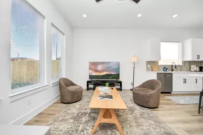 3909 Maggie Street, Houston, TX 77051 - Photo 9