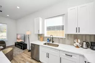 3909 Maggie St, Houston, TX 77051 - Photo 17