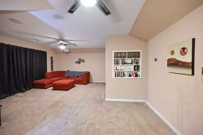 746 San Jacinto Circle, Baytown, TX 77521 - Photo 13