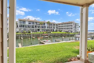 114 Yacht Club Ln, El Lago, TX 77586 - Photo 23