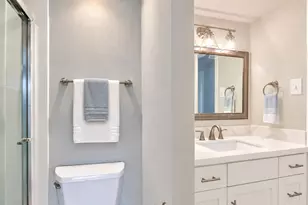 114 Yacht Club Ln, El Lago, TX 77586 - Photo 11