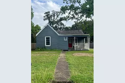 2312 Edgewood Street, Liberty, TX 77575 - Photo 1