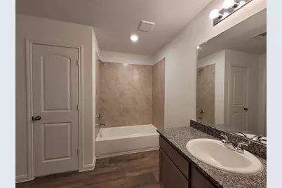 12946 Sorrento Bay Drive, Willis, TX 77318 - Photo 15