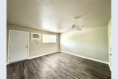 1756 W Main St Street #23, Houston, TX 77098 - Photo 9