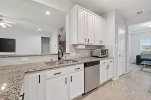 6119 Patton Ln, Pearland, TX 77584 - Photo 13
