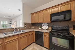 18826 Reynolds Park Dr, Katy, TX 77449 - Photo 9