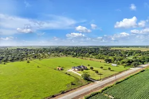 8131 Brinkmeyer Rd, Needville, TX 77461 - Photo 5