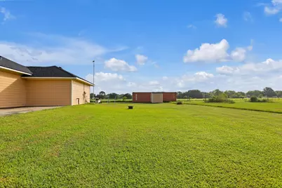 8131 Brinkmeyer Road, Needville, TX 77461 - Photo 15