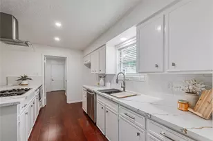 8306 Teakwood Forest Dr, Spring, TX 77379 - Photo 17