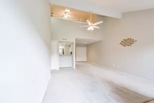 10811 Richmond Ave, Houston, TX 77042 - Photo 15