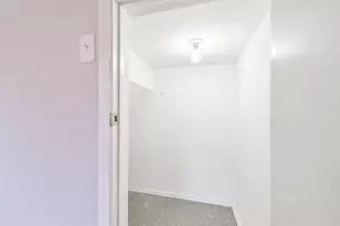 10811 Richmond Ave, Houston, TX 77042 - Photo 37