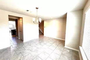 8210 Oakleaf Meadow Ct, Rosharon, TX 77583 - Photo 7