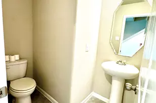 8210 Oakleaf Meadow Ct, Rosharon, TX 77583 - Photo 17