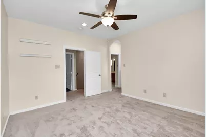 1611 Lynnview Drive, Houston, TX 77055 - Photo 31