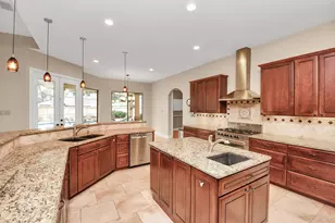 1611 Lynnview Dr, Houston, TX 77055 - Photo 11