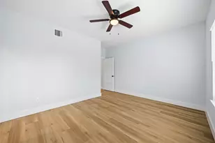 7625 De Priest St, Houston, TX 77088 - Photo 17