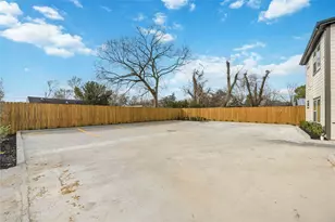 7625 De Priest St, Houston, TX 77088 - Photo 27