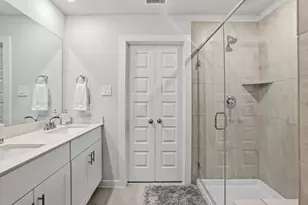 16687 Sterling Clf St, Conroe, TX 77302 - Photo 11