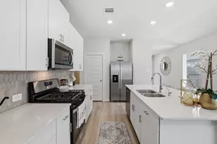 16687 Sterling Clf St, Conroe, TX 77302 - Photo 5