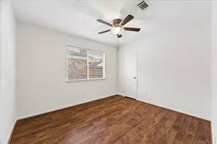 3806 Crystal Falls Dr, Missouri City, TX 77459 - Photo 25