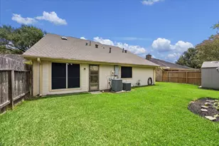 3806 Crystal Falls Dr, Missouri City, TX 77459 - Photo 45