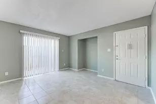 12615 Brookglade Cir, Houston, TX 77099 - Photo 7