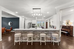 205 Friesian Ln, The Woodlands, TX 77382 - Photo 9