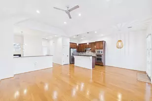 10818 Almeda Park Dr, Houston, TX 77045 - Photo 9
