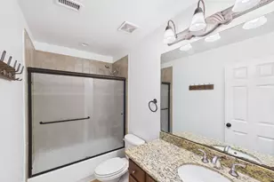 10818 Almeda Park Dr, Houston, TX 77045 - Photo 33
