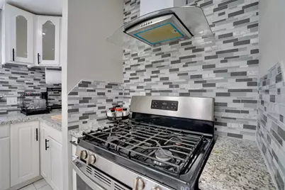 4010 Oak Terrace Court, Houston, TX 77082 - Photo 19