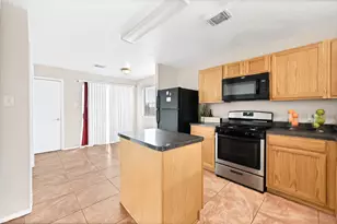 935 Verde Trails Dr, Houston, TX 77073 - Photo 9