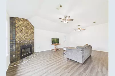 9217 Mohawk Drive, La Porte, TX 77571 - Photo 9