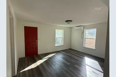 7019 Bonham Street, Houston, TX 77020 - Photo 3